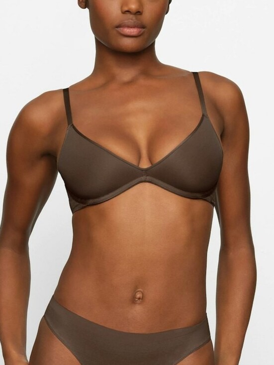 SKIMS Other - Skims Weightless Scoop Bra